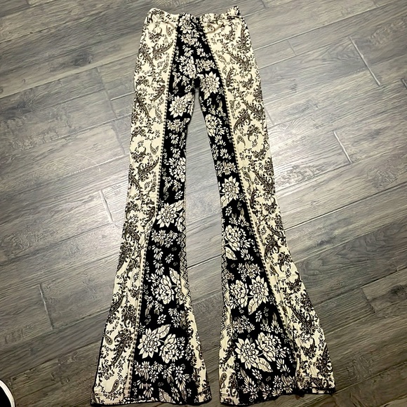 Novella Royale Bell Bottoms - Picture 1 of 15